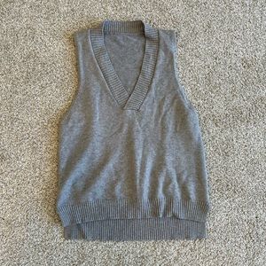 Chunky Grey Sweater Vest